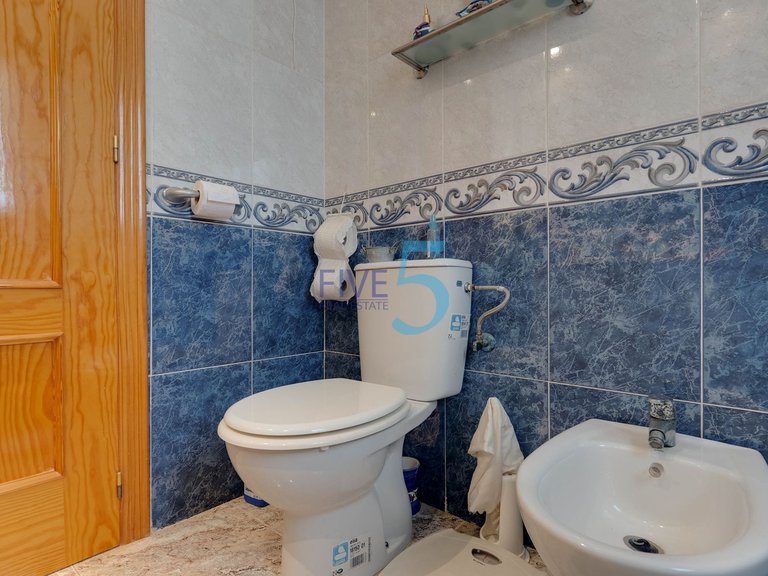 Villa for Sale in Alicante, Valencia 22
