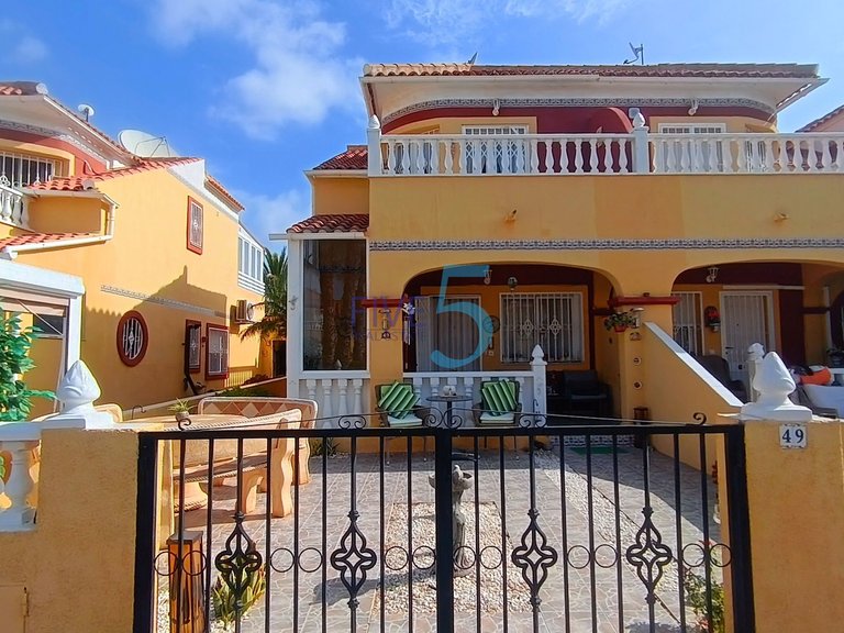 Villa for Sale in Alicante, Valencia 39