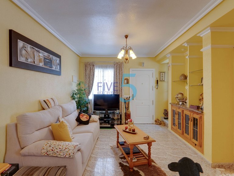 Villa for Sale in Alicante, Valencia 7