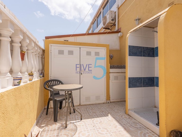 Villa for Sale in Alicante, Valencia 27