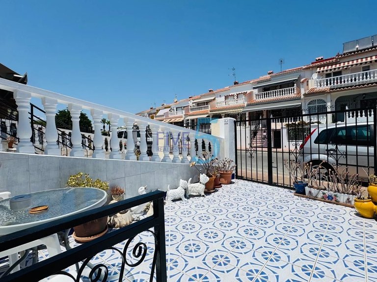 Villa for Sale in Alicante, Valencia 30