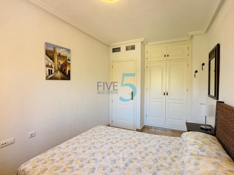 Apartment for Sale in Alicante, Valencia 11