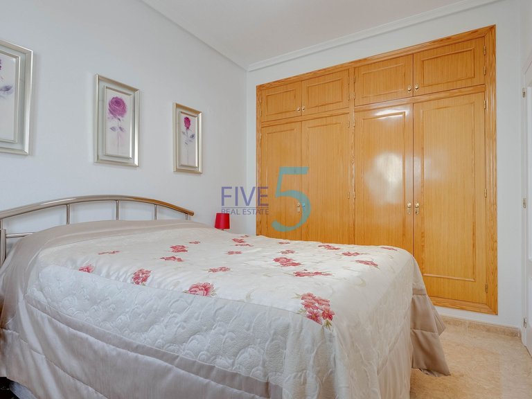 Villa for Sale in Alicante, Valencia 15