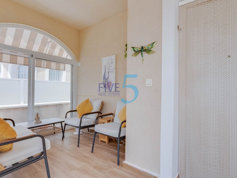 Villa for Sale in Alicante, Valencia 23