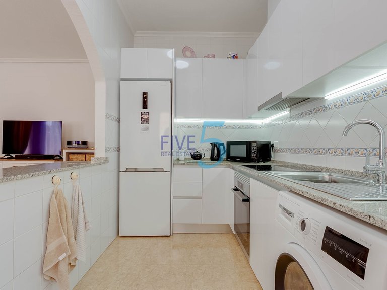 Villa for Sale in Alicante, Valencia 11