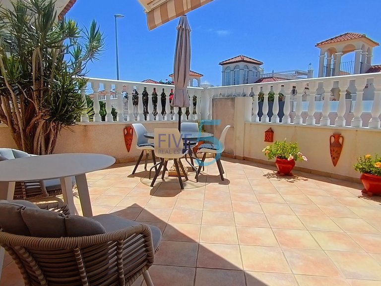 Villa for Sale in Alicante, Valencia 29