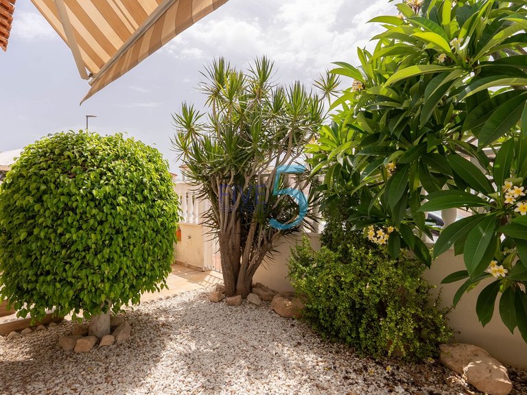Villa for Sale in Alicante, Valencia 40