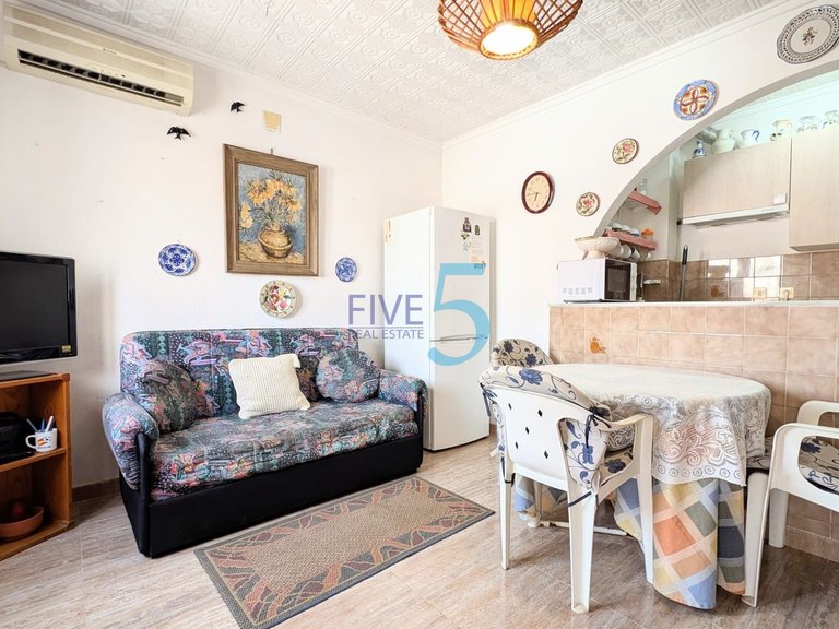 Villa for Sale in Alicante, Valencia 9