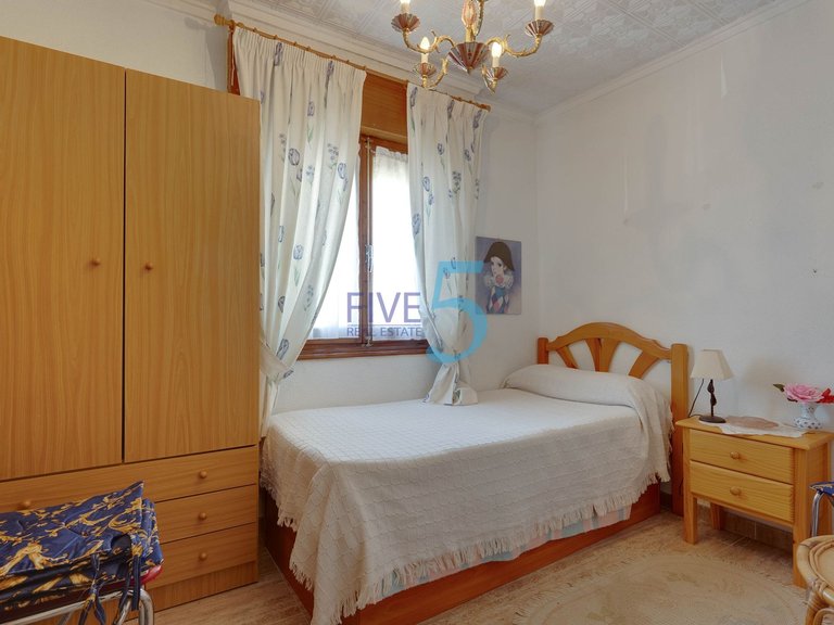 Villa for Sale in Alicante, Valencia 19