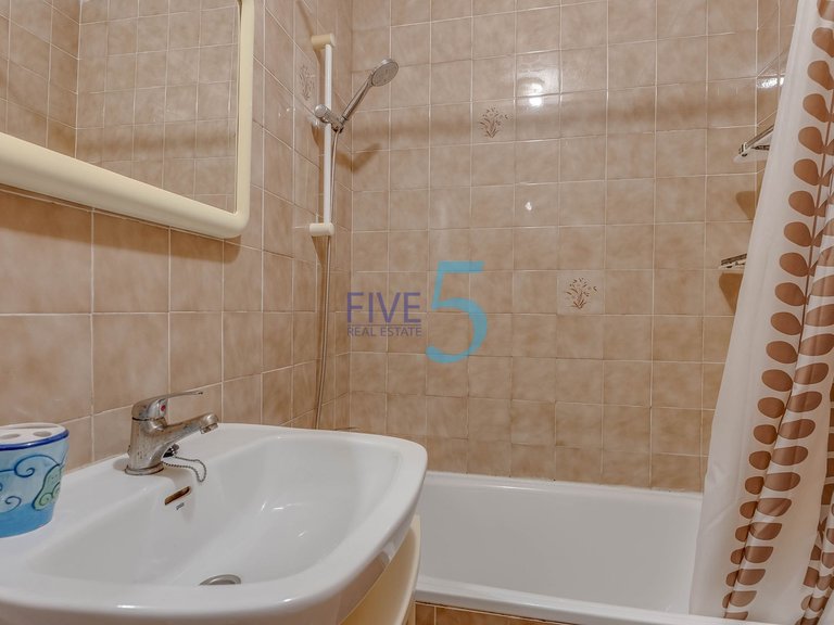 Villa for Sale in Alicante, Valencia 17