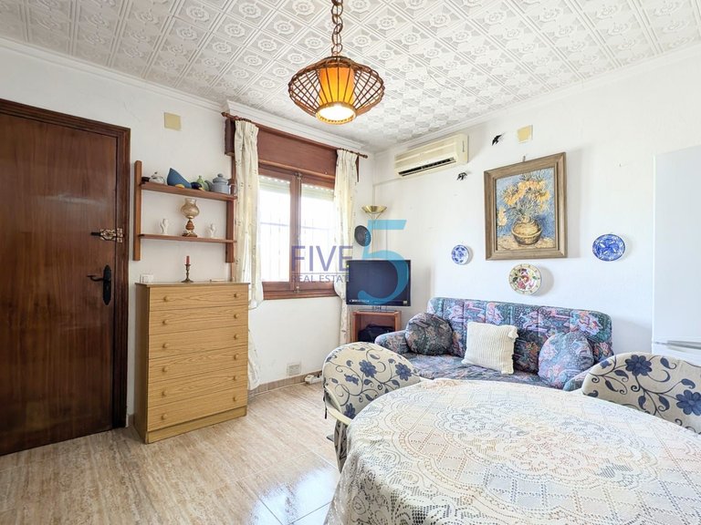 Villa for Sale in Alicante, Valencia 7