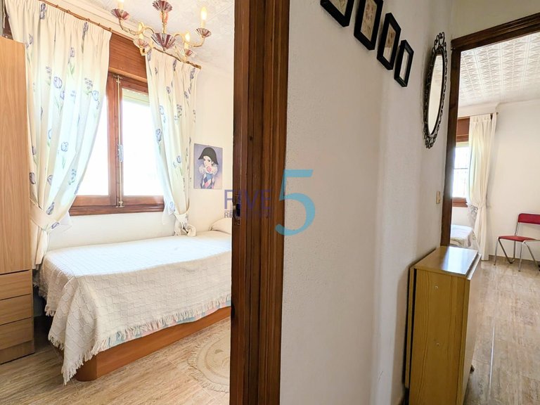 Villa for Sale in Alicante, Valencia 13