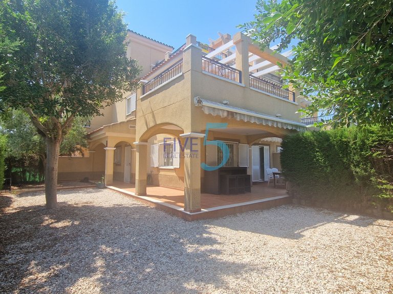 Villa for Sale in Alicante, Valencia 1