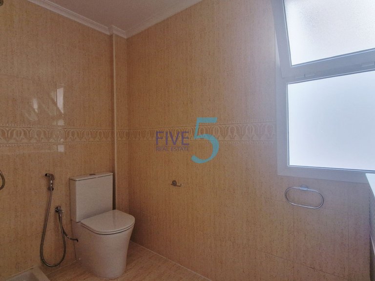 Villa for Sale in Alicante, Valencia 18