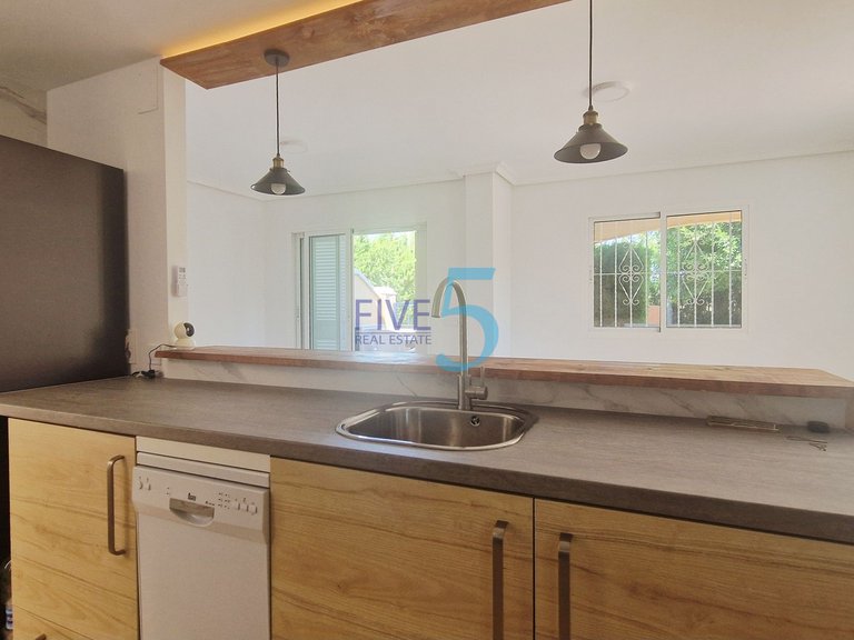 Villa for Sale in Alicante, Valencia 14