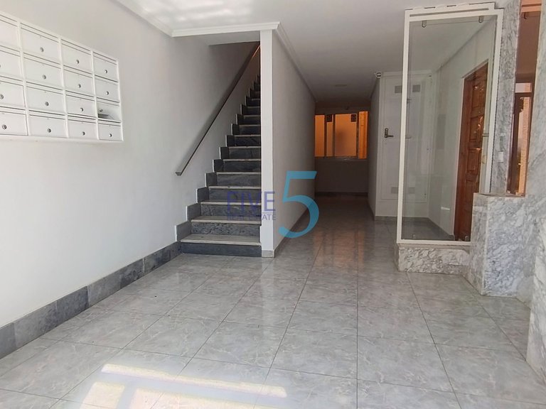 Apartment for Sale in Alicante, Valencia 8