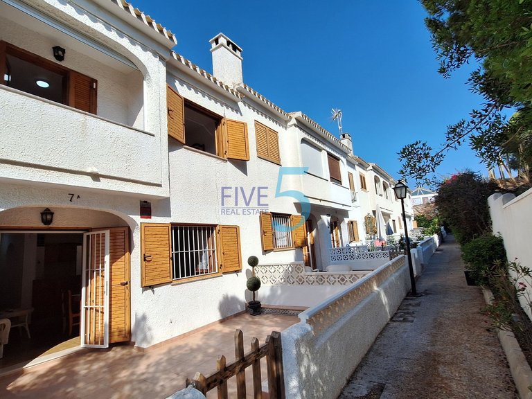 Villa for Sale in Alicante, Valencia 7