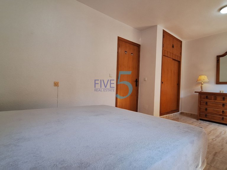 Villa for Sale in Alicante, Valencia 28