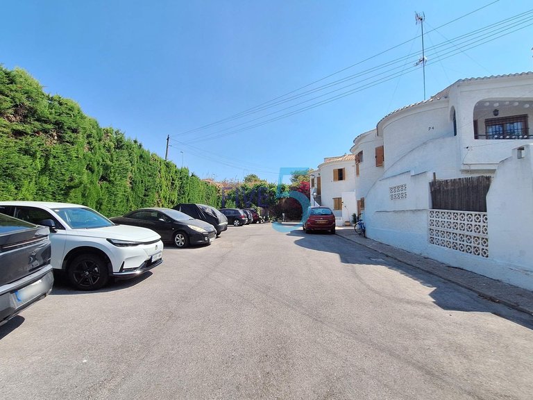Villa for Sale in Alicante, Valencia 39
