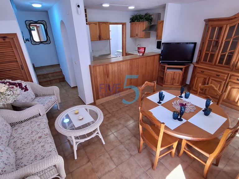 Villa for Sale in Alicante, Valencia 4