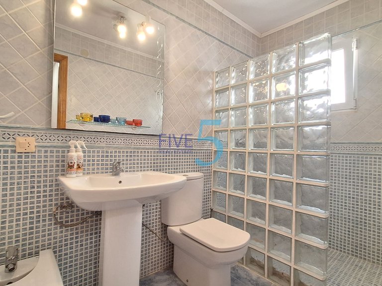 Apartment for Sale in Alicante, Valencia 39