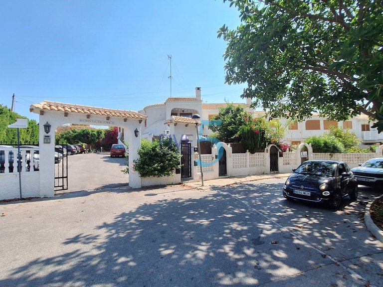 Apartment for Sale in Alicante, Valencia 46