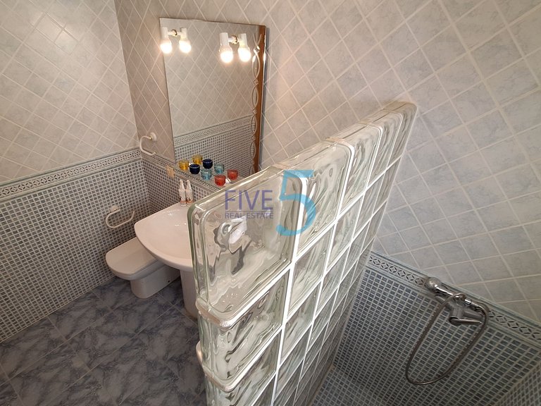 Apartment for Sale in Alicante, Valencia 29
