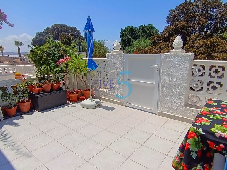 Penthouse for Sale in Alicante, Valencia 10