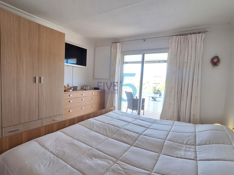 Villa for Sale in Alicante, Valencia 21