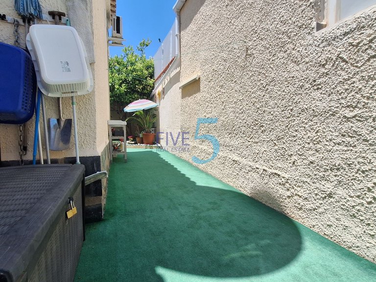 Villa for Sale in Alicante, Valencia 44