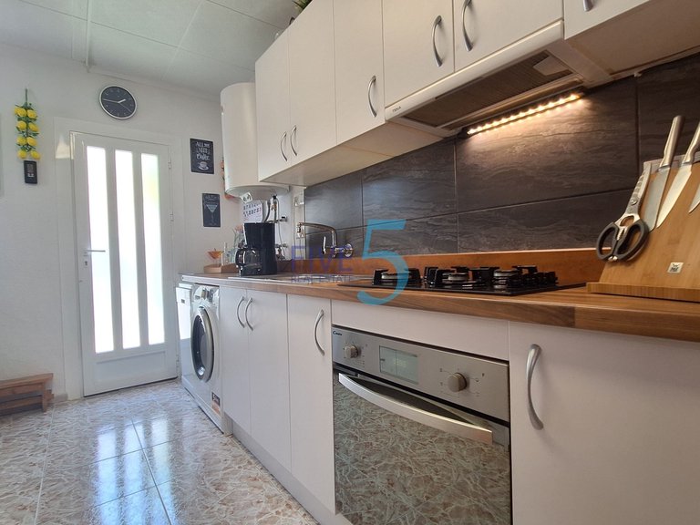 Villa for Sale in Alicante, Valencia 32