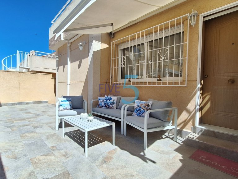 Villa for Sale in Alicante, Valencia 5