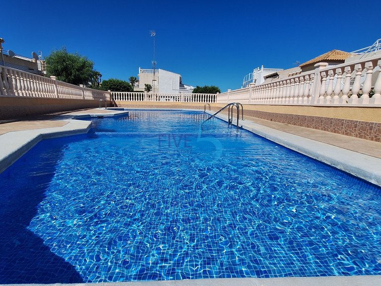 Villa for Sale in Alicante, Valencia 38