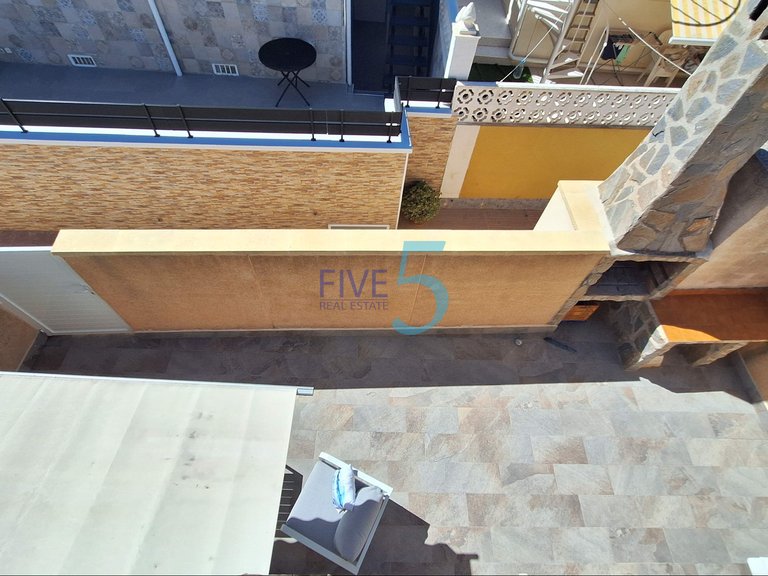 Villa for Sale in Alicante, Valencia 32