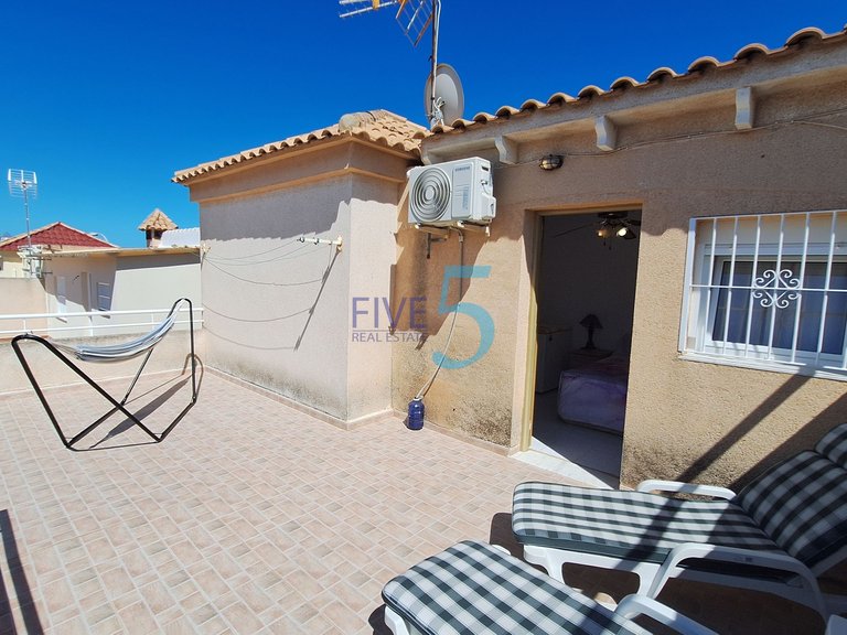 Villa for Sale in Alicante, Valencia 31
