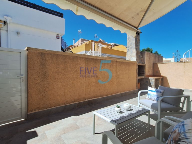 Villa for Sale in Alicante, Valencia 11