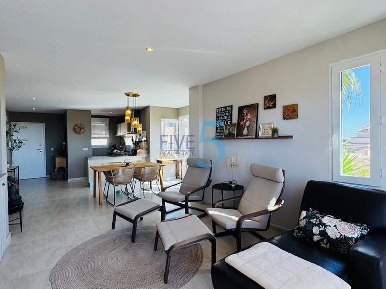 Apartment for Sale in Alicante, Valencia 5
