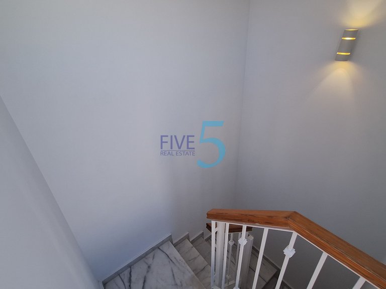 Villa for Sale in Alicante, Valencia 32