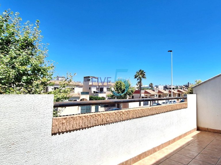 Villa for Sale in Alicante, Valencia 4