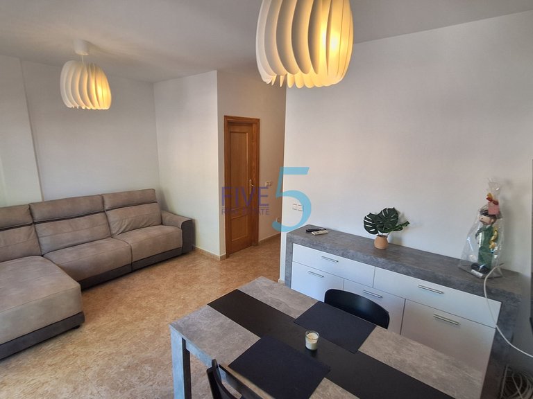 Villa for Sale in Alicante, Valencia 3