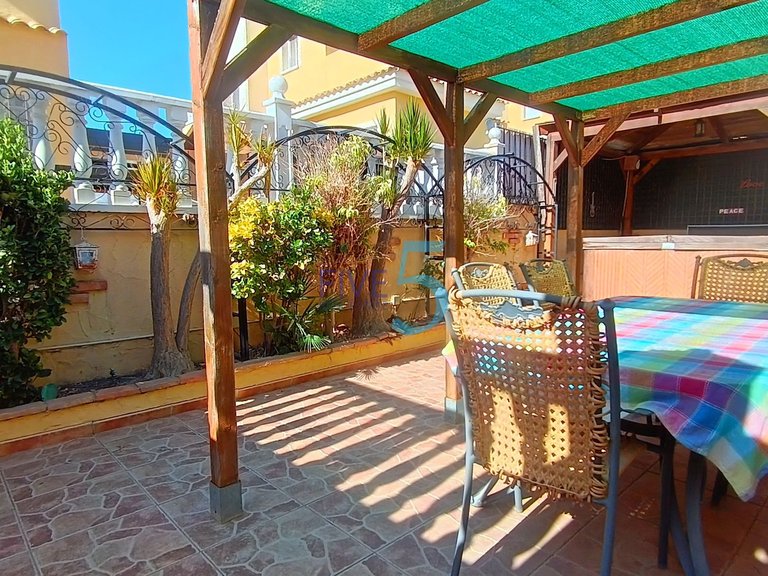 Villa for Sale in Alicante, Valencia 14