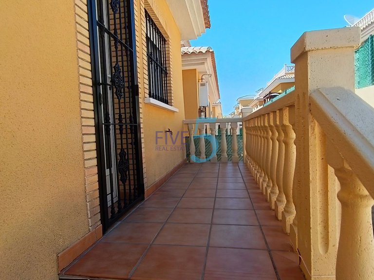 Villa for Sale in Alicante, Valencia 13