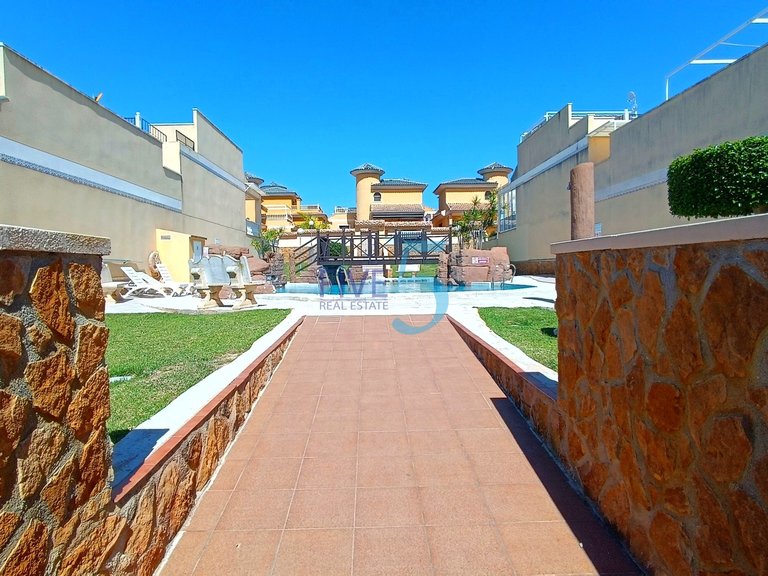 Villa for Sale in Alicante, Valencia 38