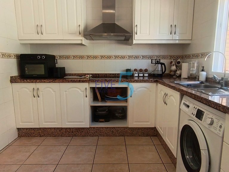 Villa for Sale in Alicante, Valencia 27