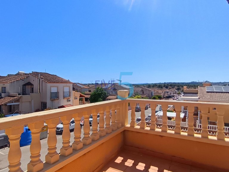 Villa for Sale in Alicante, Valencia 31
