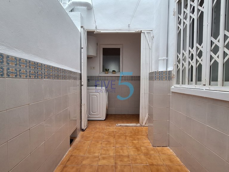 Apartment for Sale in Alicante, Valencia 18
