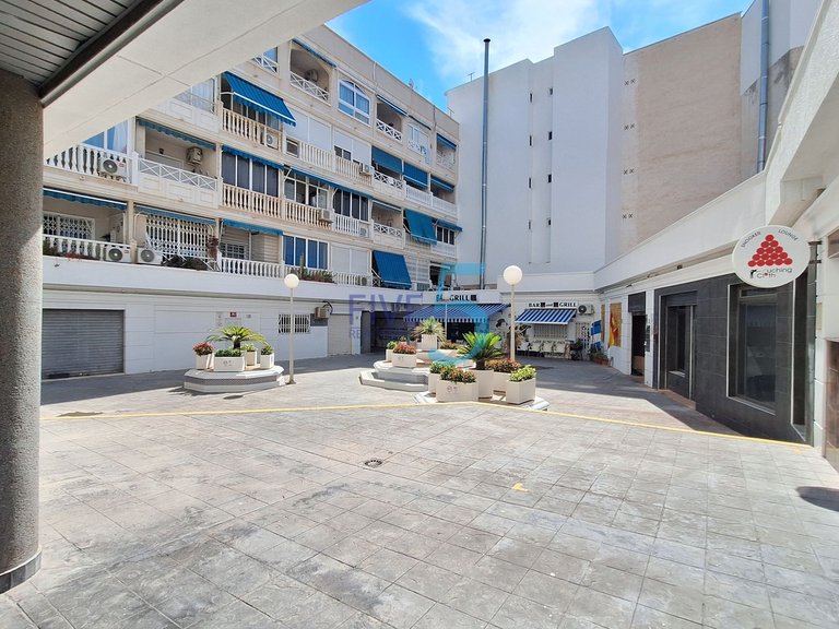Apartment for Sale in Alicante, Valencia 25