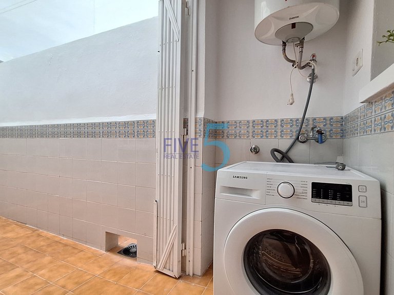Apartment for Sale in Alicante, Valencia 16