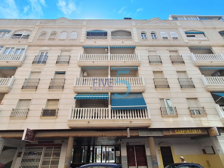 Apartment for Sale in Alicante, Valencia 29