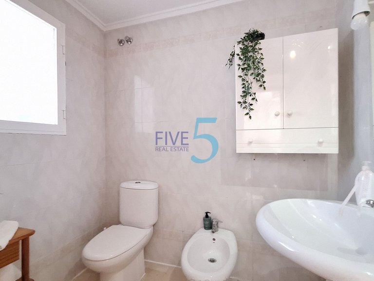 Apartment for Sale in Alicante, Valencia 10